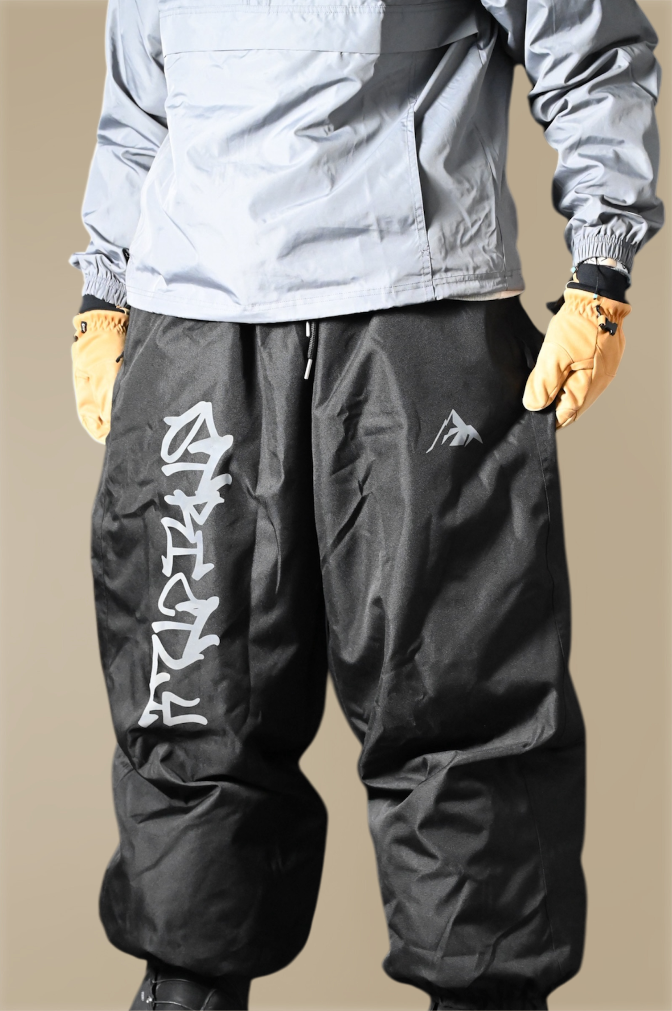Graffiti Snow Pants